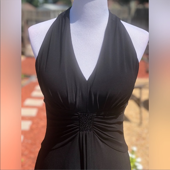 Jessica Howard Evening Black Halter Dress - Picture 3 of 7
